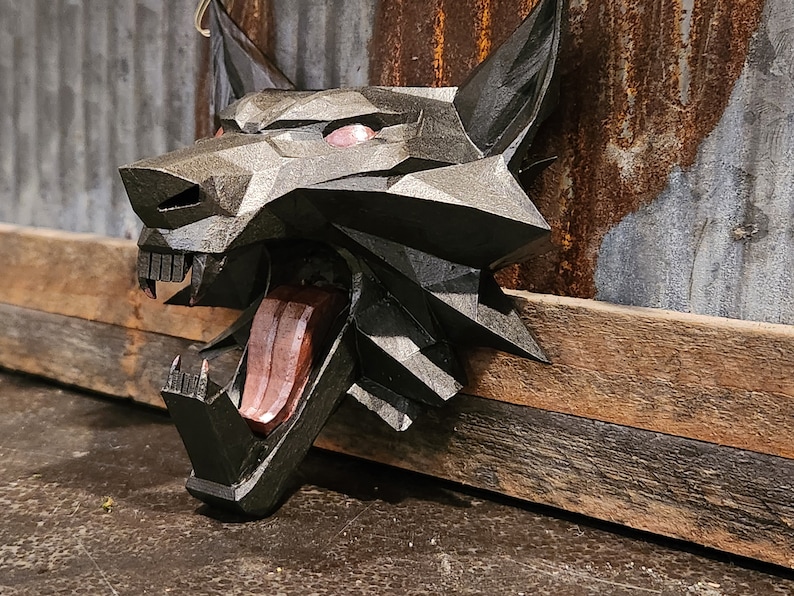 3D Resin Printed Witcher Wolf Head Handcrafted Gaming Collectible Geralt of Rivia Fan Art The Witcher White Wolf image 2