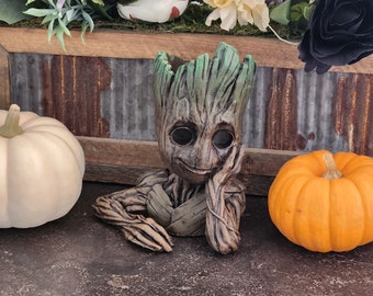 3D Resin Printed Groot Planter - Handcrafted Collectible - Groot - Resin Model