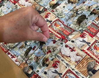 Egg Colecting Apron - Chickens print