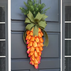 Tulip Carrot Door swag Wreath, Orange Carrot Wreath, Easter Carrot Wreath, Easter Wreath, Front Door wreath, Spring wreath - FREE SHIPPING