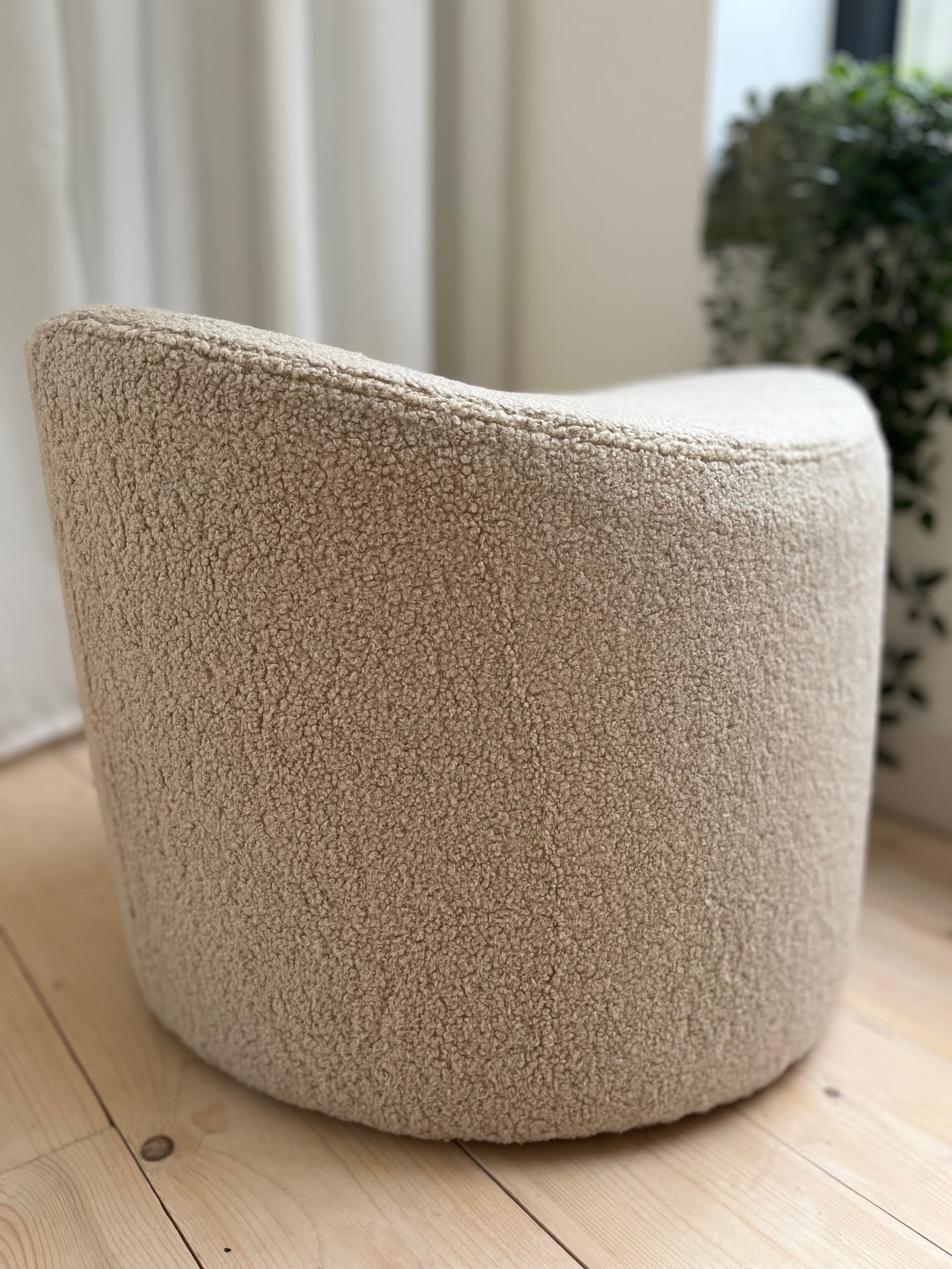 Goop 2024 boucle chair
