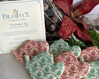 Christmas Teapot Cookie & Tea Bundle