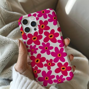 Pink Retro Flower Tough Phone Case for iPhone 16 15 14 13 Pro Max & Samsung | 70s Groovy Floral Cover | Coquette MagSafe Compatible
