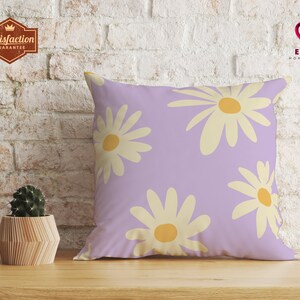 70s Daisy Throw Pillow, Trendy Lilac Pillow,  Danish Pastel Dorm Decor, 60s Daisy Flower Decor, Indie Aesthetic, Lavender Y2k Retro Pillow
