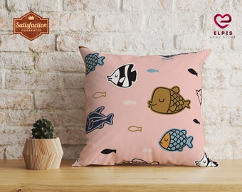 Coussin poisson, décoration nautique rose, housse de coussin poisson rose pâle, décoration maison de plage, coussin poisson griffonnage, taie d'oreiller poisson décorative