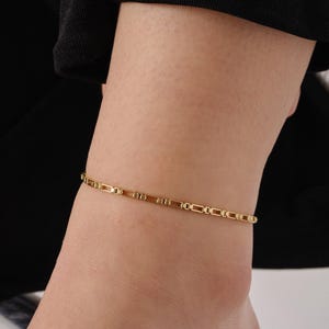18K Gold Open Box Chain Anklet - Tarnish Resistant