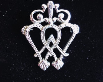 Broche Luckenbooth / Símbolo de amor escocés de peltre