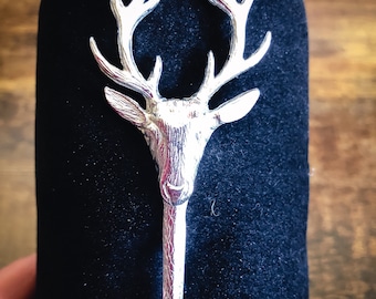 Broche para kilt de ciervo / Peltre pulido, regalo escocés