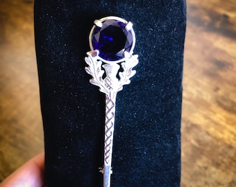 Broche para falda escocesa de cardo de peltre / Amatista creada en laboratorio, regalo escocés