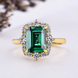 Vintage Style 7x9mm Green Emerald cut 3ct Moissanite Lab Diamond Engagement Halo Ring Anniversary Promise Statement Bridal Wedding Ring Gift