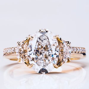 Luxury 1.50 CT Oval & 2 Half Moon Diamond Engagement Ring Women 18K Gold Oval Lab Diamond Wedding Anniversary Ring Bridal Statement Ring Her