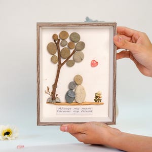 Regalo personalizzato per la mamma dai bambini - Arte di ciottoli per la mamma - Regalo personalizzato per la festa della mamma o per il compleanno - Regalo fatto a mano per la mamma da figlia o figlio