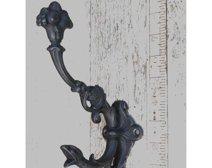 HEAVY 9" Cast iron Rustic Vintage Victorian retro old coat hanging hook peg hanger large ANTIQUE IRON