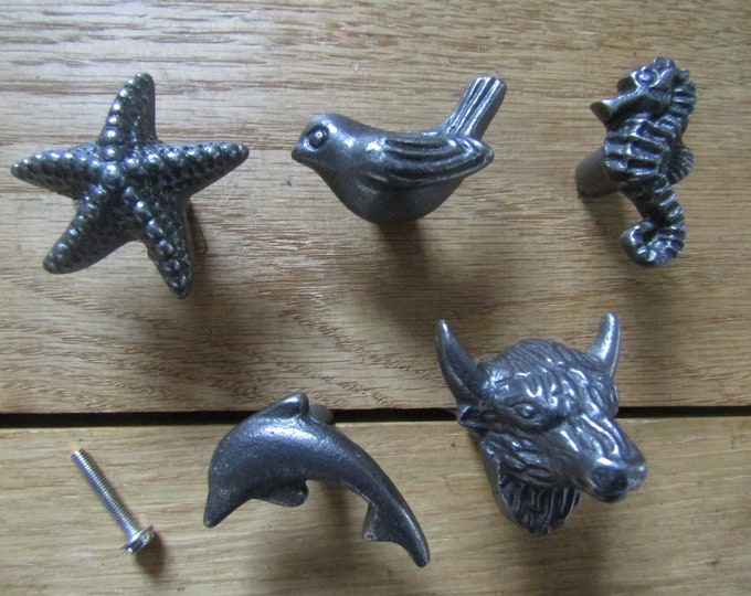 Cast iron vintage rustic cupboard cabinet knob drawer wardrobe kitchen furniture knobs pull handles funky shabby chic animal knob