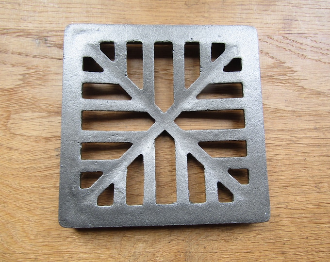 Rustic iron drain cover Square victorian old retro style slanted Cast Iron Gully Grate Grid Driveway Drainage guard Gutter Lid Cap