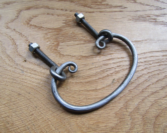 RUSTIC HANDLES hand forged blacksmith Cabinet cupboard furniture fittings old antique vintage ring pull handles upcycle