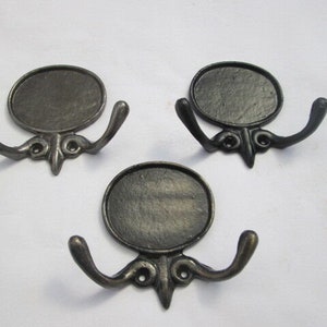 Rustic iron hooks PACK OF 5 or SINGLE  Bedroom Double robe hooks traditional retro vintage old victorian hooks Black antique/Antique iron