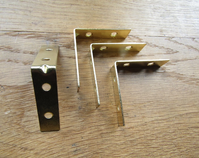 Pack of 4 corner brace Brass plated chest corners case wooden trunk casket corners angle plates protectors metal brace for furniture repair