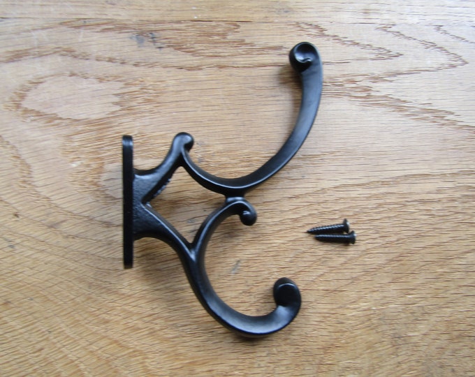 Rustic iron coat hook ornate fancy decorative cast iron rustic traditional retro vintage old victorian hat & coat hooks black antique