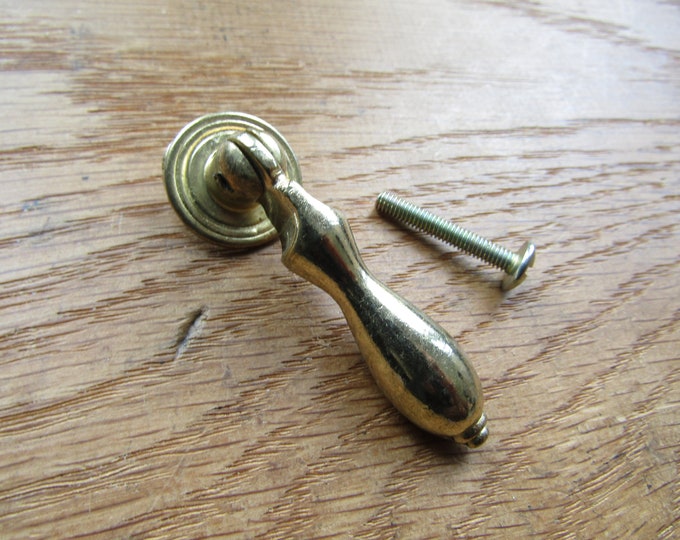 Tear drop Vintage cabinet handle pull cupboard furniture fittings old antique style handles upcycle