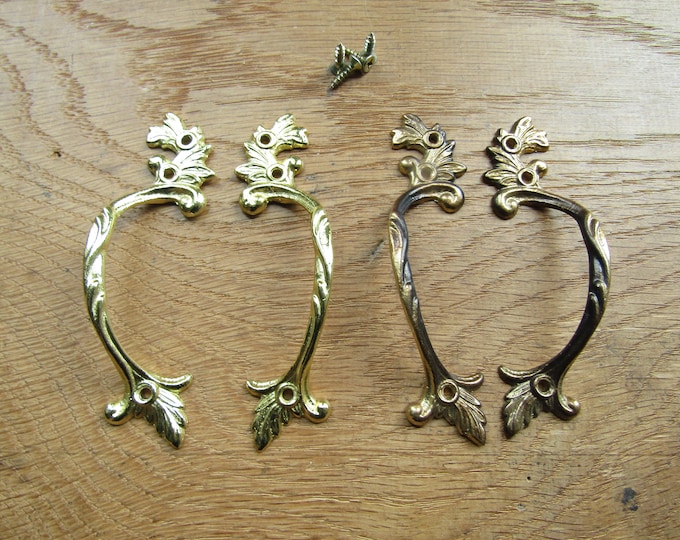 PAIR of ornate decorative pull handles vintage handle dresser cabinet cupboard door Pull Handle drawer cupboard furniture Victorian style
