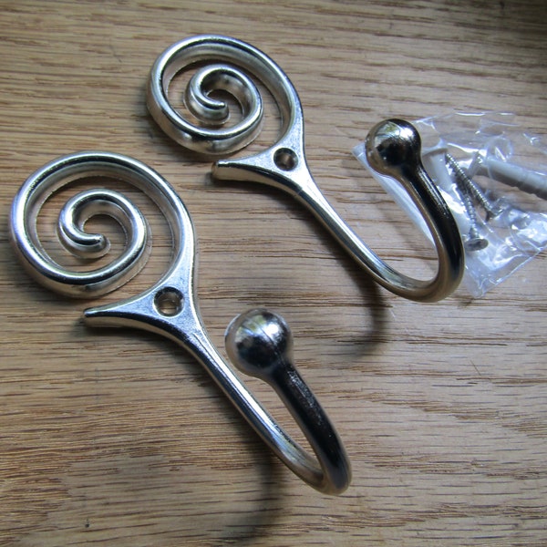 Pair Of SPIRAL SWIRL CHROME Curtain Valance Drape Tie Back Hooks Hold Backs Metal Tassel Hook