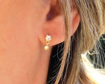 Petites boucles d'oreilles puces solitaire zircon pendentif pastille, mini clous d'oreilles femme argent ou doré style minimaliste