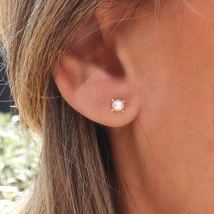 Boucles puces d'oreilles perles d'eau douce,petits clous d'oreilles pour femme minimalistes,disponibles en argent ou en doré