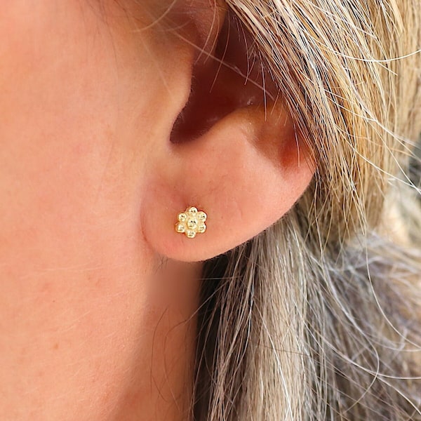 Small flower ball stud earrings, mini women's silver or gold stud earrings, minimalist style