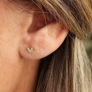 Small V-shaped earrings with zircons, mini silver or gold earrings, women's ear studs