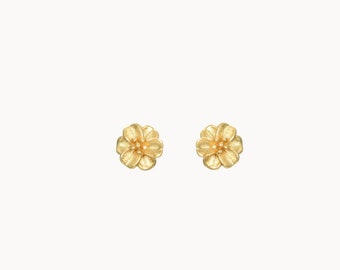 Boucles d'oreilles clous fleurs dorées, mini puces d'oreilles femme style minimaliste, idées cadeaux