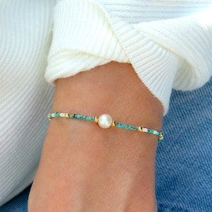 Thin elastic freshwater pearl bracelet and marbled turquoise Miyuki beads, minimalist women's bracelet, women's gifts