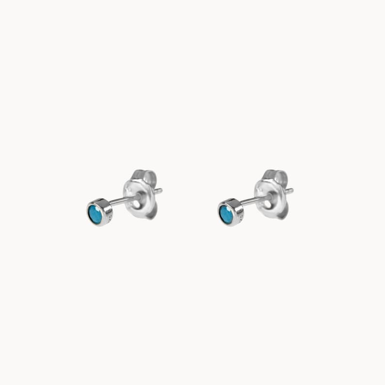 Petites boucles d'oreilles puces cabochons zircons femme,mini clous d'oreilles argent ou dorés avec turquoises, cadeaux femme Argent