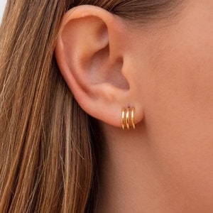 Women's earrings with three open hoops, minimalist hoop earrings available in silver or gold, women's gifts image 5