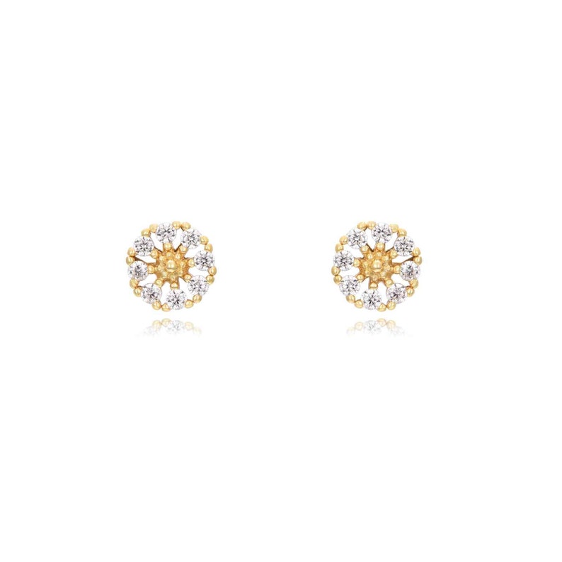 Petites boucles d'oreilles fleur avec zircon, mini clous d'oreilles femme en argent ou doré style minimaliste image 4