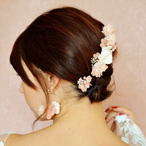 1 Peigne à chignon fleurs fraiches vieux rose image 3