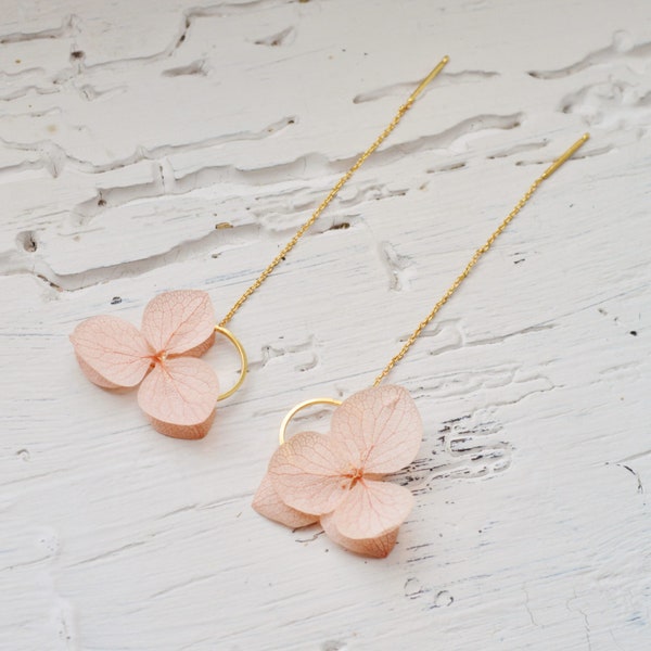 Boucles d’oreilles pendantes fleurs éternelles vieux rose – divers coloris