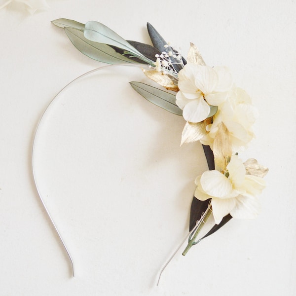 Wedding headband with olive branches and preserved flowers – Boho or country wedding