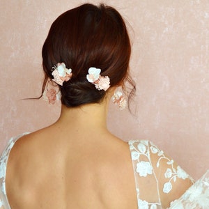 1 Peigne à chignon fleurs fraiches vieux rose image 5