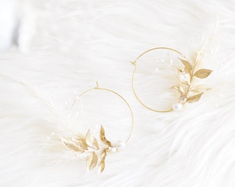 Pampas wreath earrings and plant details
