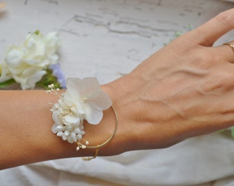 Pulsera de boda con flores frescas en blanco y marfil – Joyas de boda originales