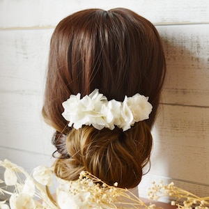 Wedding hair comb fresh eternal flowers ivory white – Pure collection