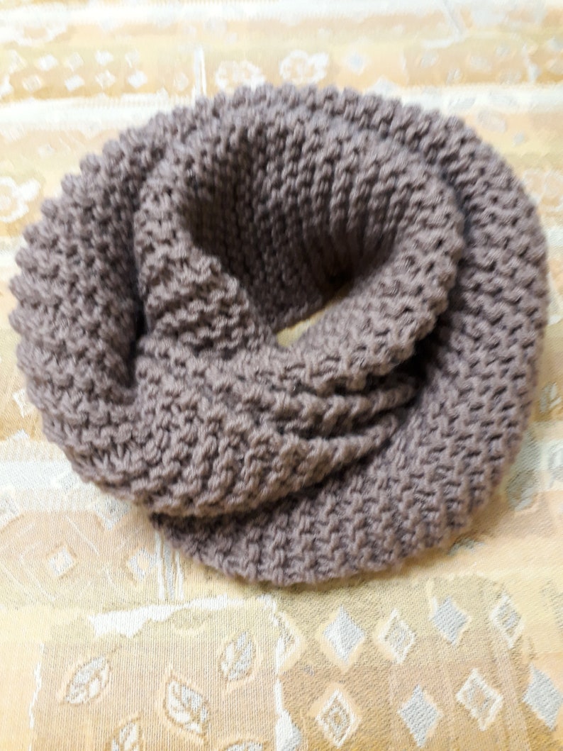 Women's and men's loop collar scarf, round scarf, wool scarf, coffee milk, super warm, soft, cozy, scratch-free, winter, hand knitted, gift order image 1