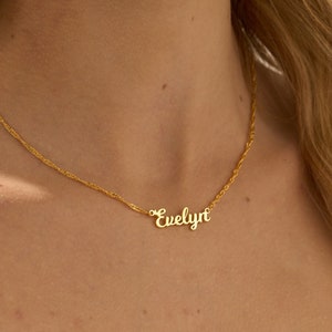 Dainty Name Necklace with Twist Chain, Personalised Name Necklace, Custom 18K Gold Plated Name Jewellery, Birthday Gift for Her, Mom Gift