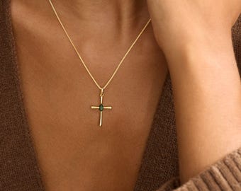 Collar con cruz y piedra de nacimiento personalizada, collar con colgante de cruz de oro, joyería personalizada con piedra de nacimiento, regalo de cumpleaños para ella, regalos conmemorativos
