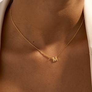 Collier initial minimaliste, collier de lettres de diamant, collier initial personnalisé, cadeau de demoiselle d’honneur, cadeau pour elle