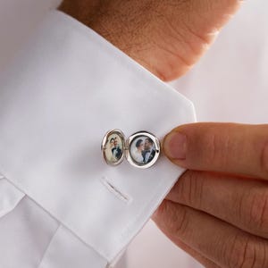 Abotoaduras masculinas personalizadas com foto gravada, presente para padrinhos de casamento, joia para noivo, presente para pai, presente para casal.