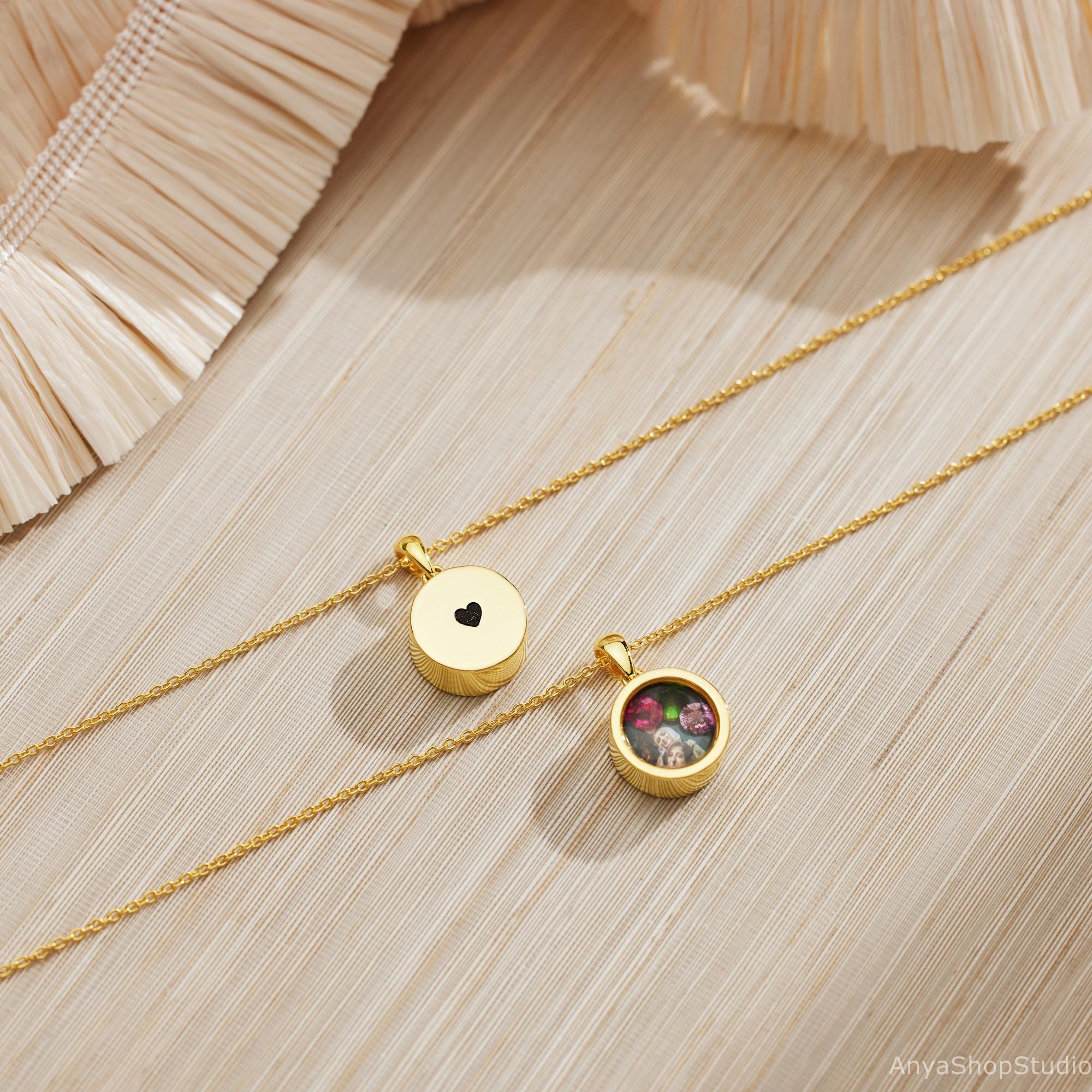 Collana con ciondolo personalizzato con due cuori intrecciati in oro rosa • Gioielli incisi personalizzati per moglie, fidanzata, mamma • Regalo di Natale - Italia