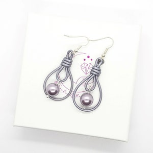 SWAROVSKI Purple Pearly Pearl Fancy Earrings