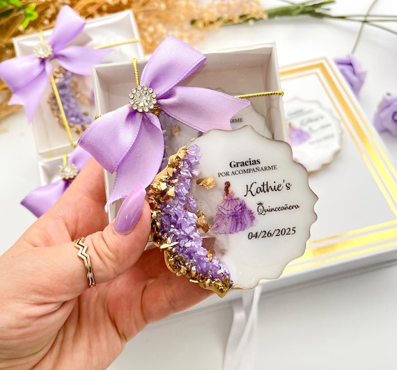 Quinceanera Guest Magnet Favors, Sweet 16 Party Favor, Mis Quince Anos, Sweet 15 Recuerdos